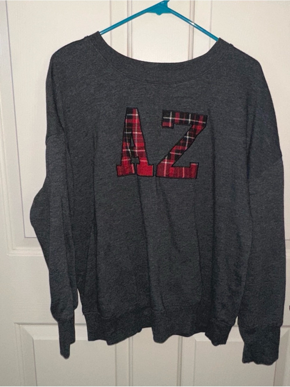 Gray Men's Pullover Sweater with Red Plaid 'AZ' Applique
